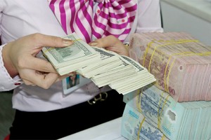 Kl992 cổng game cá cược vĩ mô và nghịch lý niềm tin